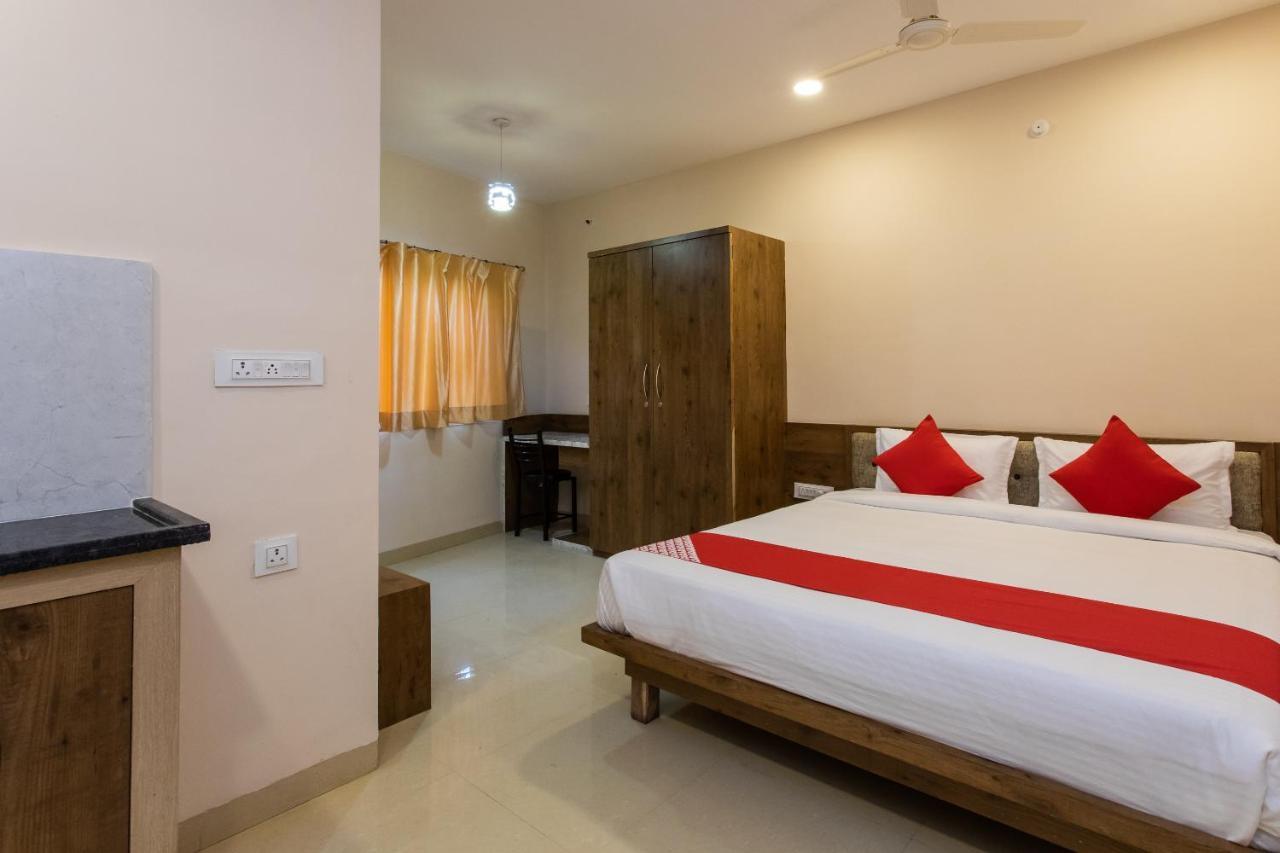 Oyo 75956 Hotel Grand Rourkela Exterior photo