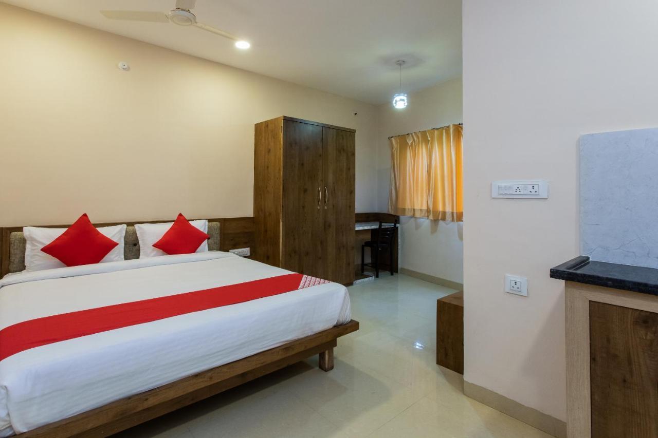Oyo 75956 Hotel Grand Rourkela Exterior photo
